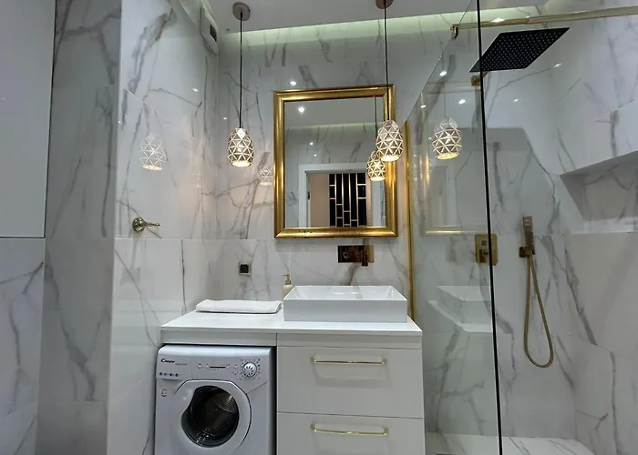 Bastion Walowa Modern By Mc *