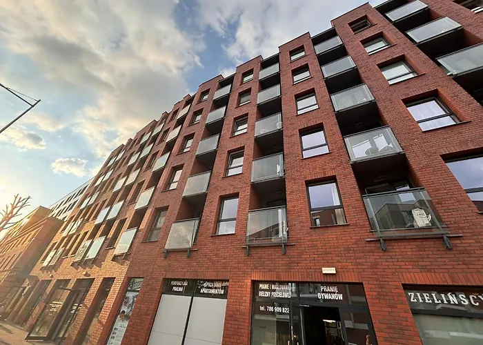 Bastion Walowa Modern By Mc Gdansk